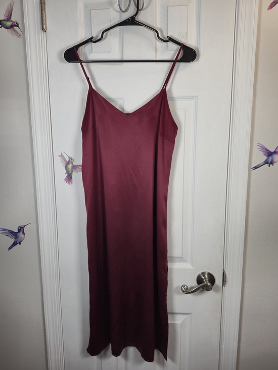 Forever 21 Dresses & Skirts - Forever 21 Burgundy Satin V-Neck Midi Slip Cocktail Date Night Dress Y2K